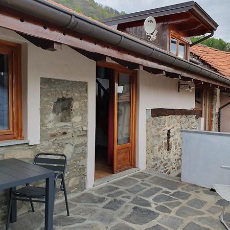Appartamenti Vacanze E Camere Roccetta Fiorita Петенаско Стая снимка