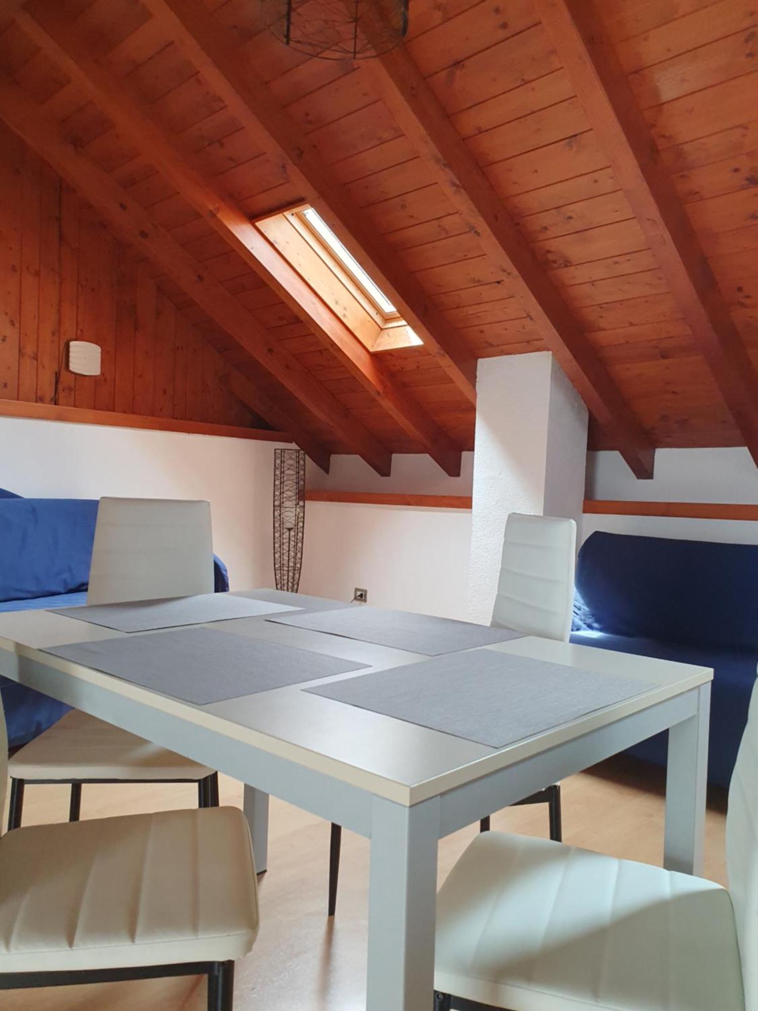 Appartamenti Vacanze E Camere Roccetta Fiorita Петенаско Стая снимка