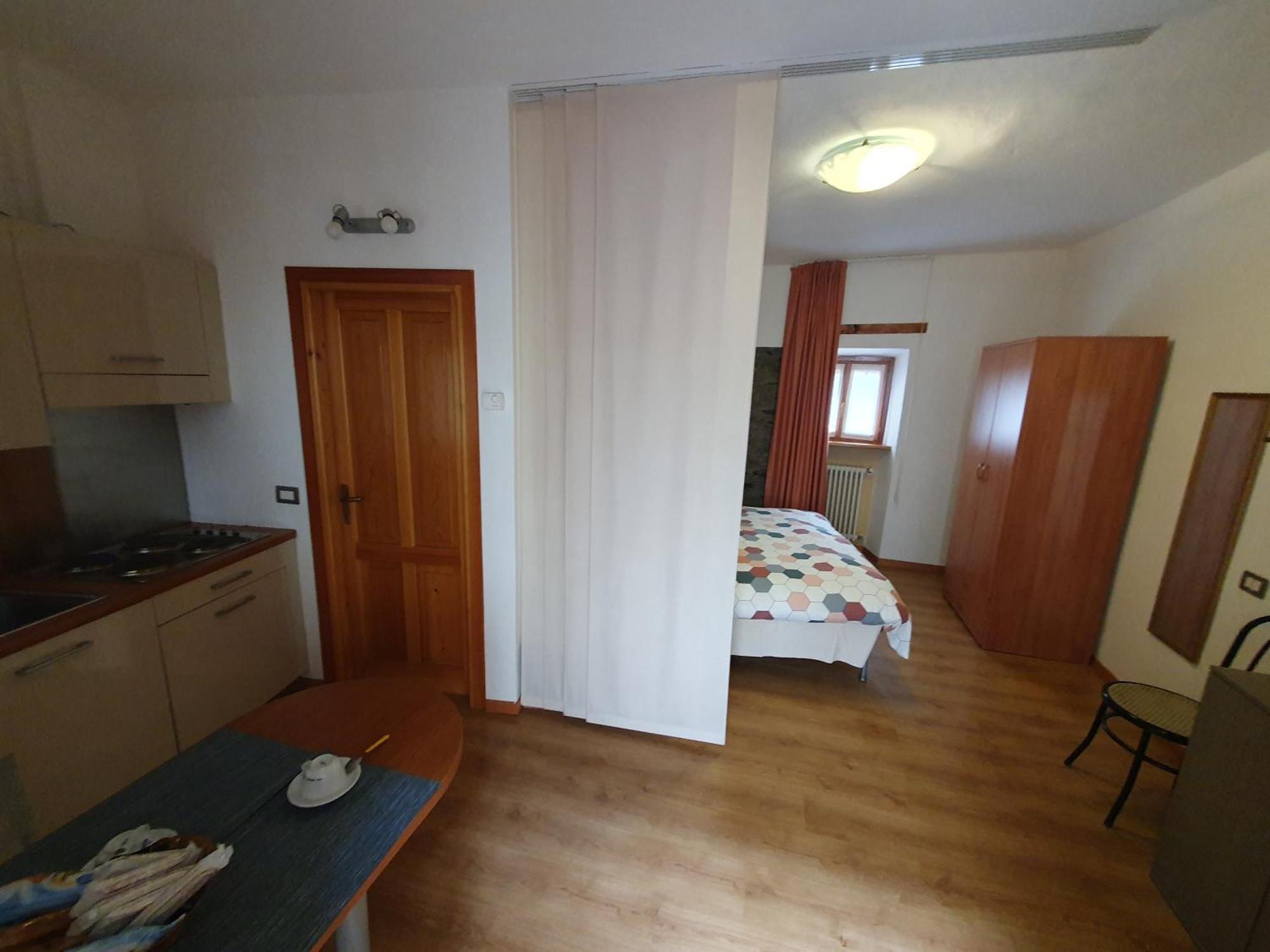 Appartamenti Vacanze E Camere Roccetta Fiorita Петенаско Стая снимка